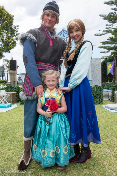 Disney Frozen Garden Party via christineknight.me