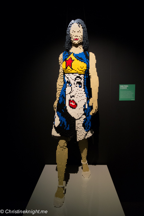 The Art of the Brick: DC Comics via christineknight.me