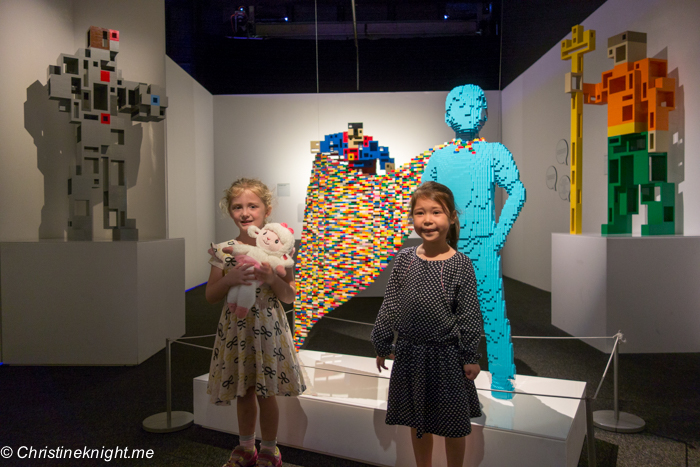 The Art of the Brick: DC Comics via christineknight.me