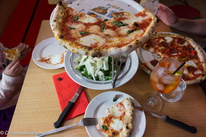 Eating Dinner With Kids While Travelling via christineknight.me