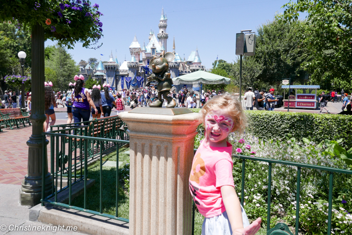 Disneyland via christineknight.me