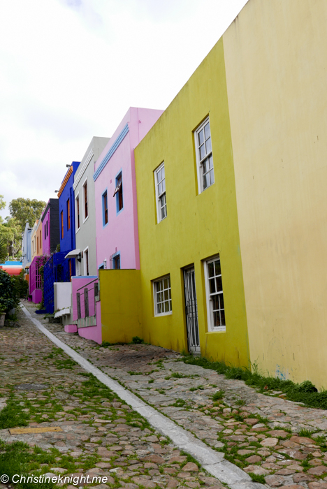 A Colourful Stroll Through Bo-Kaap Cape Town via christineknight.me