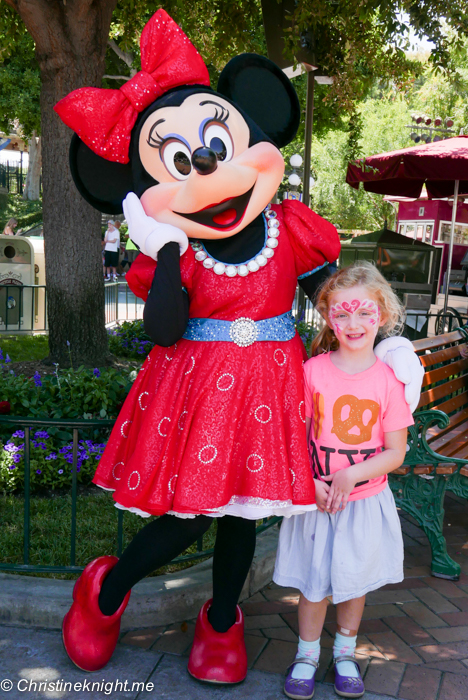 The Best Bits of Disneyland with Little Kids via christineknight.me