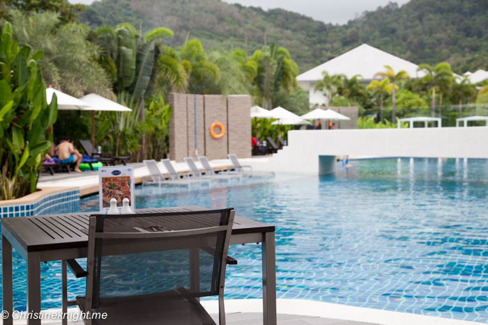 Hotel Review: Novotel Phuket Karon Beach Resort & Spa