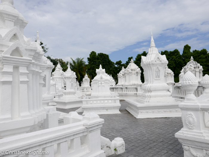 Thailand Travel Guide: 5 Must-See Temples in Chiang Mai