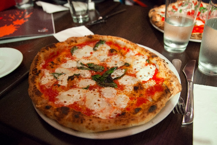 Keste #Pizza: #kid-friendly #restaurants, #west village, #NYC via brunchwithmybaby.com