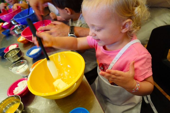 Taste Buds Kitchen: #Cupcake Making Class For #Kids via brunchwithmybaby.com