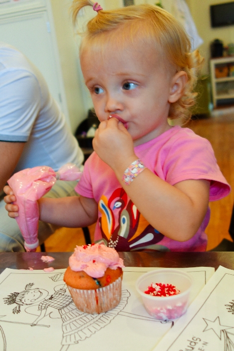 Taste Buds Kitchen: #Cupcake Making Class For #Kids via brunchwithmybaby.com