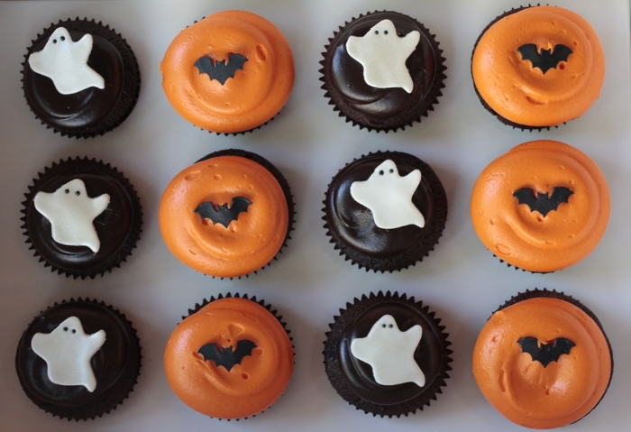 #Georgetown #Cupcake: #Halloween #Treats in #NYC via brunchwithmybaby.com