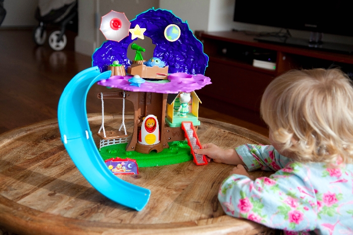 Daniel Tiger Treehouse Review + #Giveaway