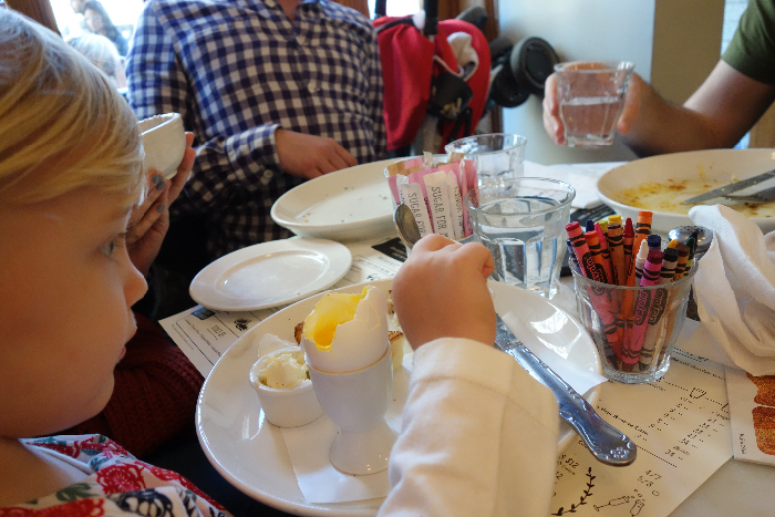 Jack's Wife Freda: #kidfriendly #restaurants #soho #newyork via brunchwithmybaby.com