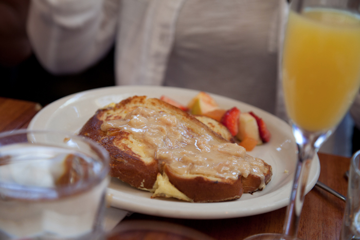 Essex #kidfriendly #restaurant @lowereastside #nyc via brunchwithmybaby.com