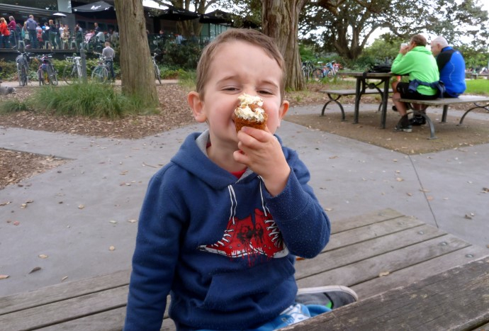Centennial Parklands Kiosk - #kid-friendly #cafes - #Centennial Park, #Sydney via brunchwithmybaby.com