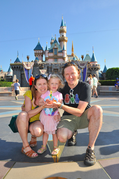 Tips For Surviving #Disneyland with a Toddler via brunchwithmybaby.com