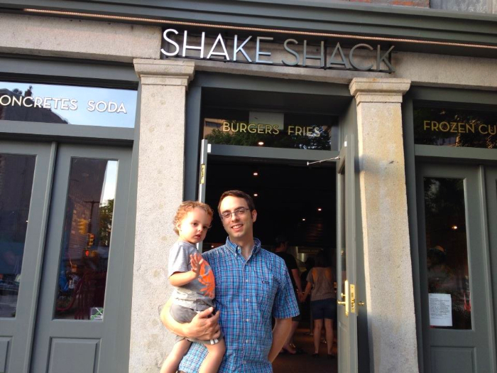 Shake Shack Opens in DUMBO via brunchwithmybaby.com 