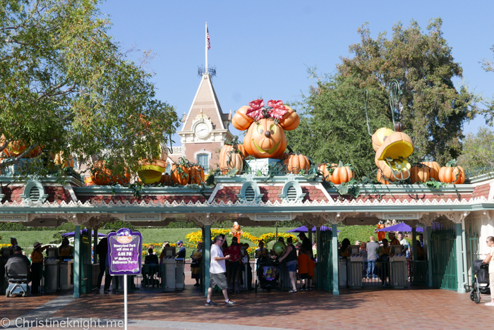 A guide to celebrating Halloween at Disneyland California