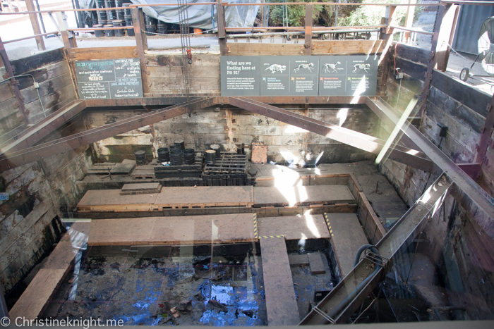 La Brea Tar Pits and Museum, Los Angeles, California, USA