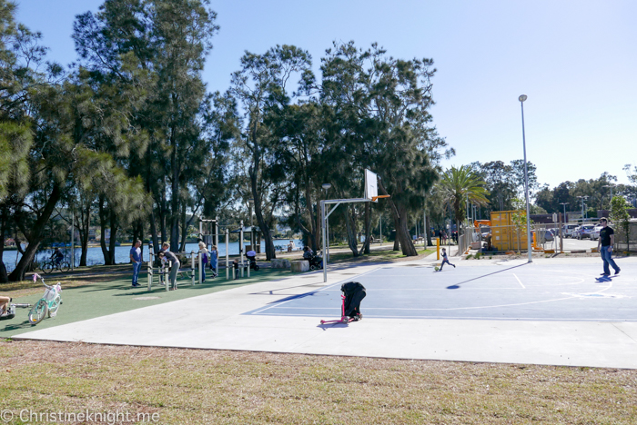 Narrabeen Lagoon, Sydney